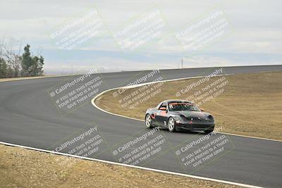 media/Jan-26-2025-CalClub SCCA (Sun) [[cfcea7df88]]/Group 1/Race/